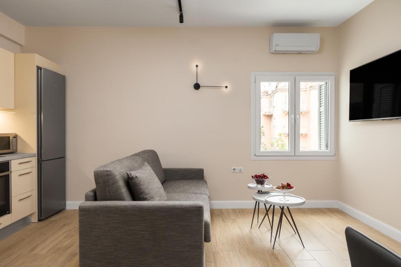 Villa2Be Family & Executive Suites Corfu  Buitenkant foto